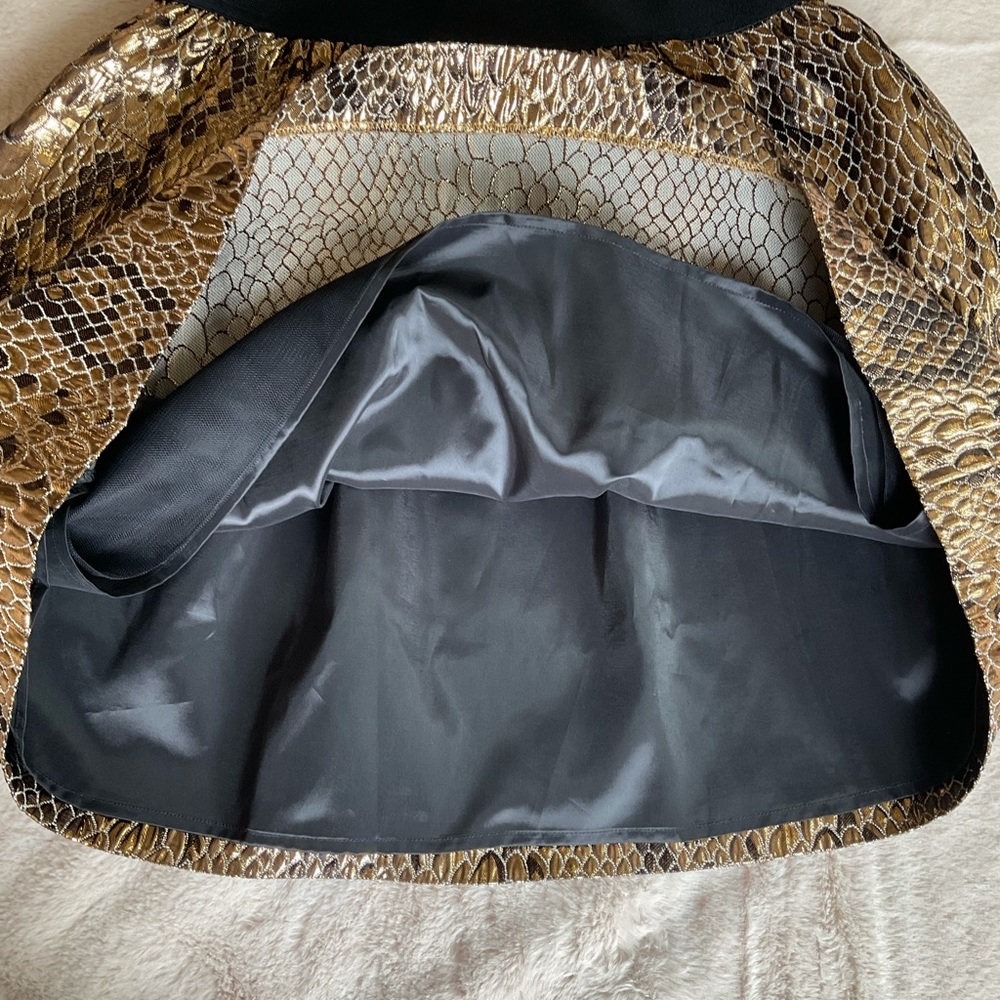 Body by Victoria metallic snakeskin print skirt XS - Picture 3 of 4